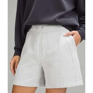 Lululemon Athletica Gray Athletic Shorts High-Rise Relaxed Fit